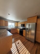 7410 Golden Trail in Klamath Falls, OR - Building Photo - Building Photo