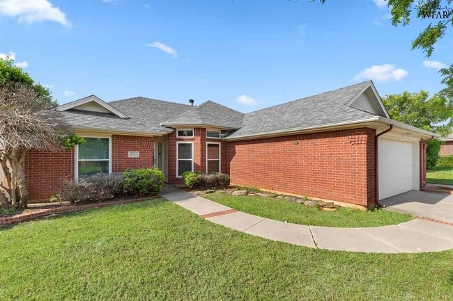 2521 Tinker Trl in Wichita Falls, TX - Building Photo - Building Photo