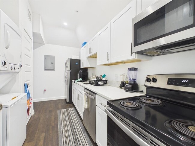 property at 1010 W 26th St