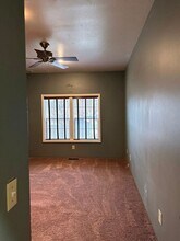 2073 California Ave in Klamath Falls, OR - Building Photo - Building Photo