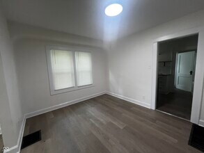 1502 N Gladstone Ave in Indianapolis, IN - Building Photo - Building Photo