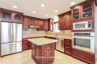 486 E Wendell Dr in Salt Lake City, UT - Building Photo - Building Photo