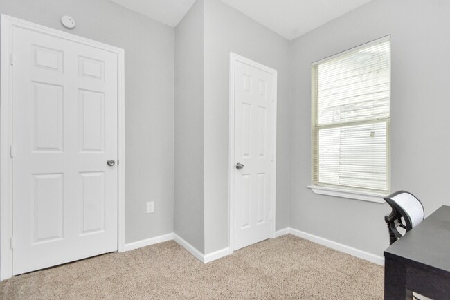 property at 1801 Roosevelt St