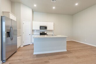 414 Cross Barn Blvd in Buda, TX - Building Photo - Building Photo