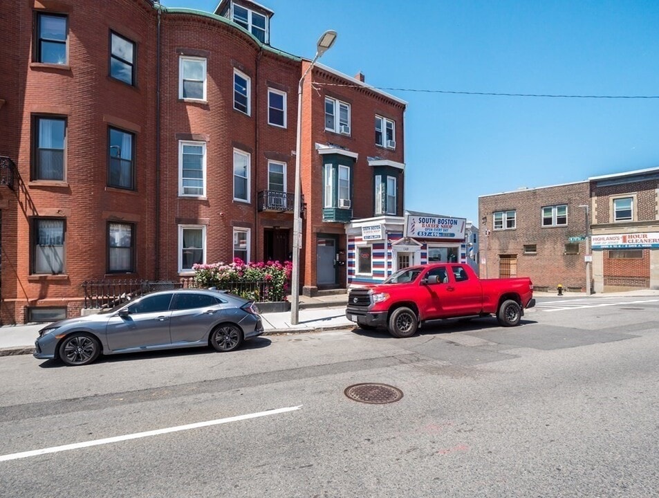 149 Dorchester St in Boston, MA - Building Photo