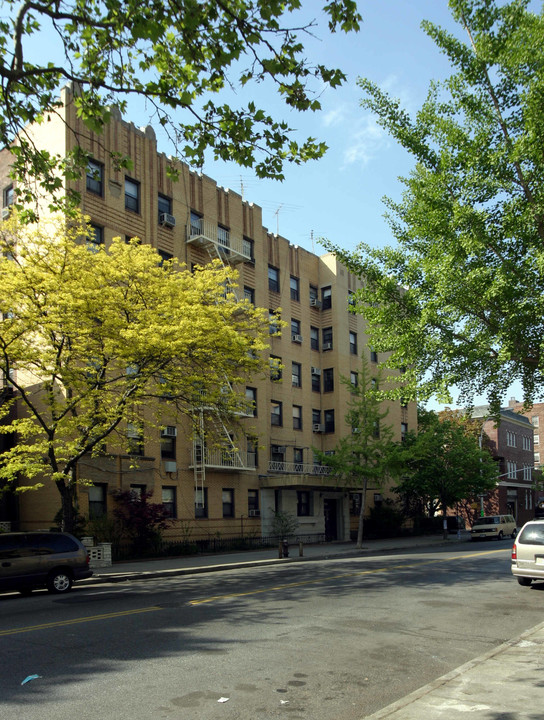 5302-5304 15th Ave in Brooklyn, NY - Foto de edificio