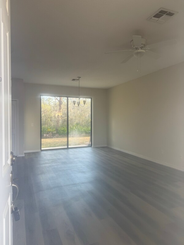 1211 Chervil Dr in Poinciana, FL - Building Photo - Building Photo