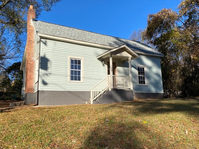 property at 333 E Catawba Ave