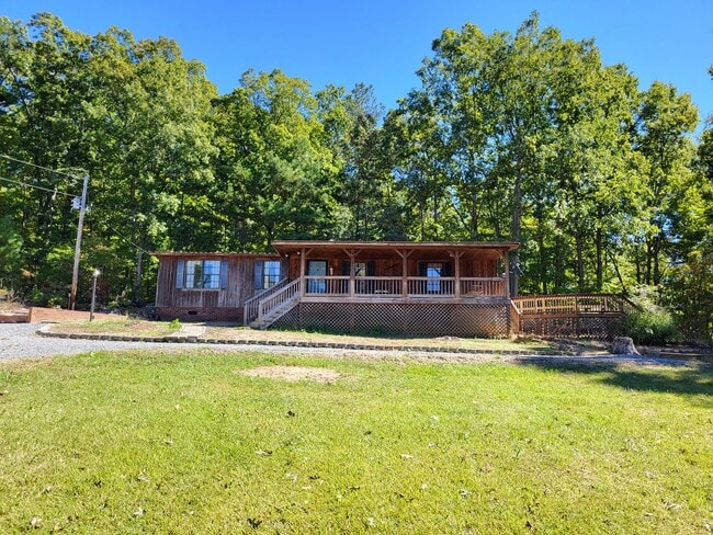 property at 6851 Mt Pleasant Rd S