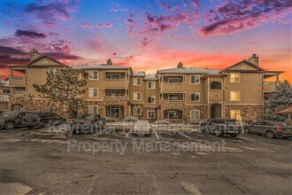 8496 S Hoyt Way in Littleton, CO - Building Photo - Building Photo