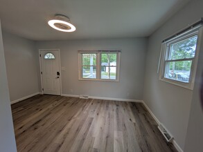 935 W Ashton Ave in Gastonia, NC - Building Photo - Building Photo