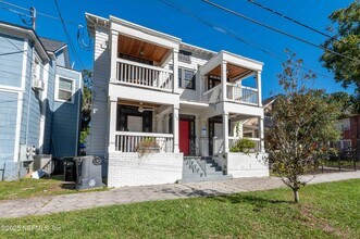 117 E 4th St in Jacksonville, FL - Building Photo - Building Photo