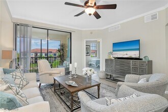 12936 Violino Ln in Naples, FL - Building Photo - Building Photo