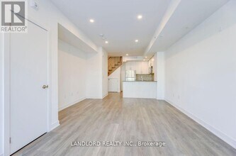 3483 Widdicombe Way in Mississauga, ON - Building Photo - Building Photo