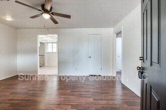923 NW 5th St in Moore, OK - Building Photo - Building Photo