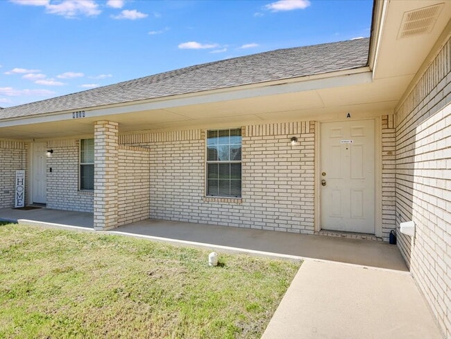 3805 El Paso Dr in Killeen, TX - Building Photo - Building Photo