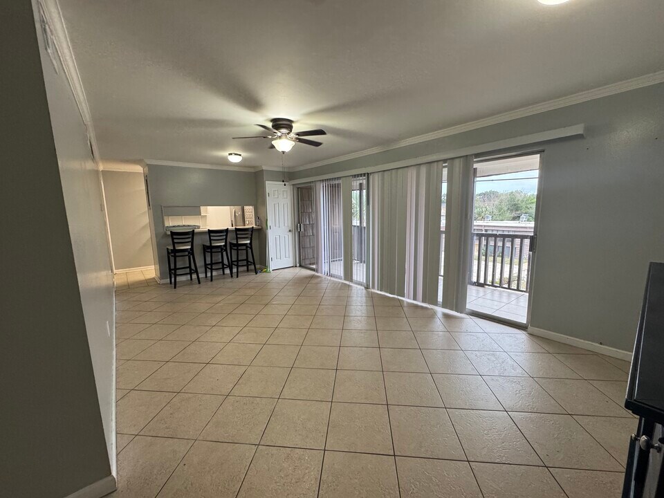 406 Marshall Ct in Fort Walton Beach, FL - Building Photo