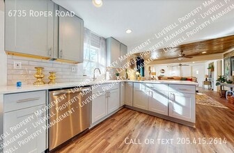 6735 Roper Rd in Trussville, AL - Building Photo - Building Photo