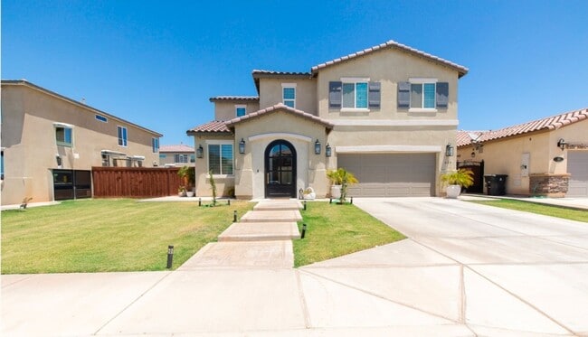 property at 624 Las Villas St