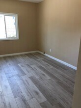 932 W Highland St in Santa Ana, CA - Building Photo - Building Photo