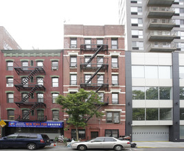 146 Forsyth St in New York, NY - Building Photo - Building Photo