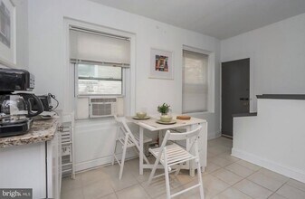 1413 Lombard St in Philadelphia, PA - Building Photo - Building Photo