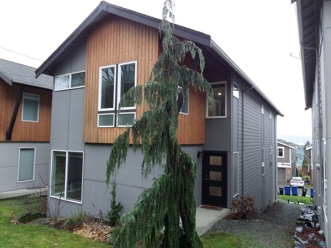 5927 19th Ave S in Seattle, WA - Building Photo - Building Photo