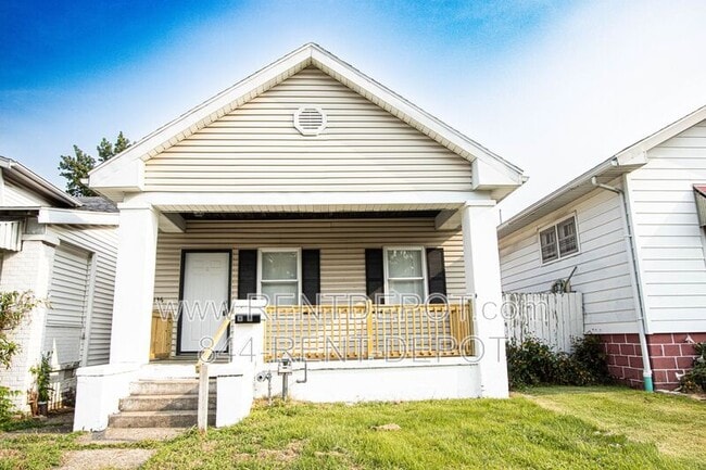 property at 1136 Jefferson Ave