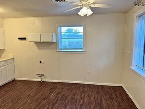 1013 Westerly Pl in Wichita Falls, TX - Building Photo - Building Photo