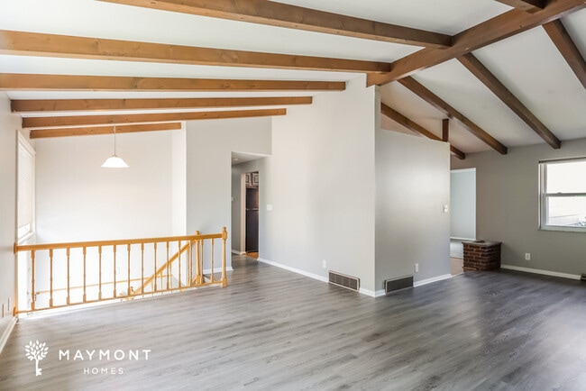 2011 Claudia Ct in Cincinnati, OH - Building Photo - Building Photo