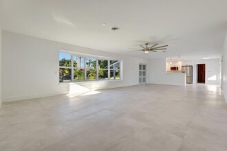 1478 NE 57th Ct in Fort Lauderdale, FL - Building Photo - Building Photo