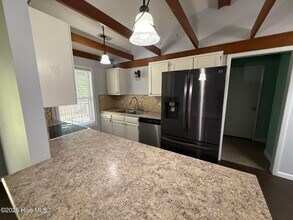 415 Mark Ln in Jacksonville, NC - Building Photo - Building Photo