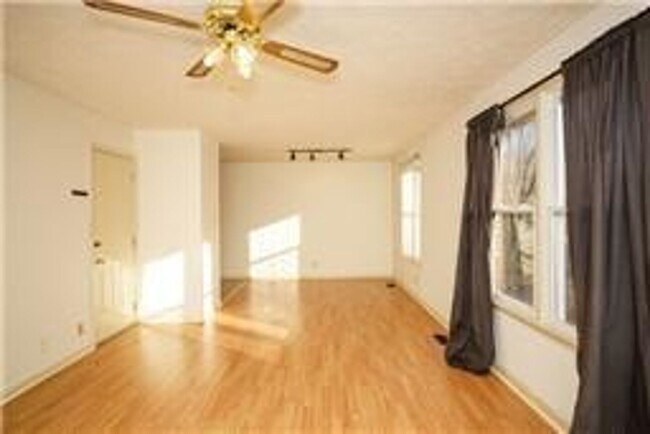 309 Andrew Dr in Clarksville, TN - Building Photo - Building Photo