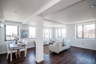 70 Parker Hill Ave in Boston, MA - Building Photo - Building Photo