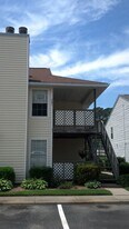 4231 Thalia Station Cir in Virginia Beach, VA - Building Photo