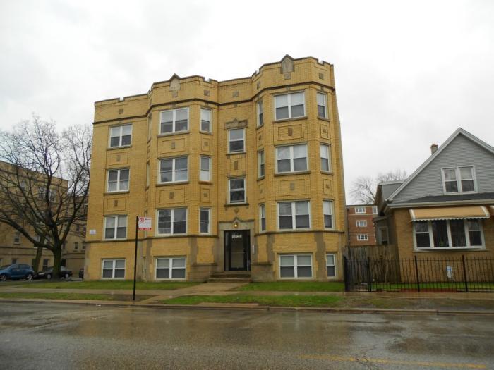 1937 W Granville Ave in Chicago, IL - Building Photo