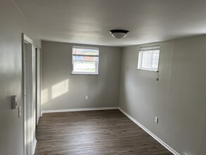 816 Tokay Ln, Unit 1 in Covington, KY - Building Photo - Building Photo