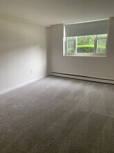 6 Harris Cir in Arlington, MA - Foto de edificio - Building Photo