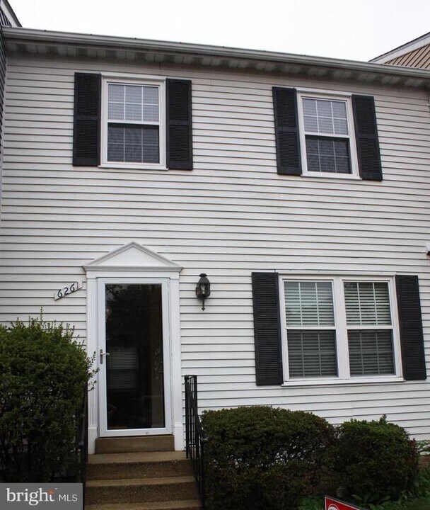 6261 Alforth Ave in Alexandria, VA - Building Photo