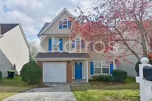 6128 Hickory Ln Dr in Union City, GA - Building Photo