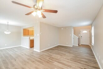 16753 Aulton Dr in Noblesville, IN - Building Photo - Building Photo