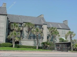 8100 Seawall Blvd-Unit -# 8094 in Galveston, TX - Building Photo - Building Photo