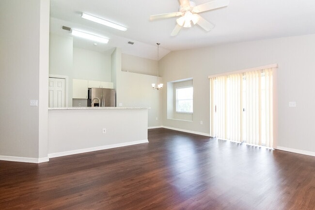13610 Ogakor Dr in Riverview, FL - Building Photo - Building Photo
