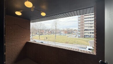 60 Triller Ave in Toronto, ON - Building Photo - Building Photo