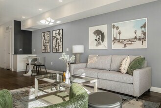 1530 Belmont Ave-Unit -633 in Seattle, WA - Building Photo - Building Photo