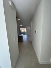 132 NE 14th St in Homestead, FL - Building Photo - Building Photo