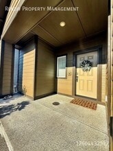 4341 Acacia Ln SE in Port Orchard, WA - Building Photo - Building Photo