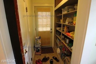 124 Nonantum St-Unit -# 1NL in Boston, MA - Building Photo - Building Photo