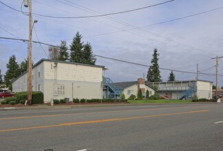 Brentwood Park in Everett, WA - Building Photo - Building Photo