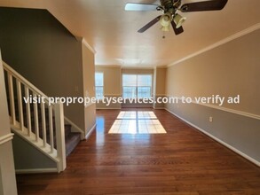1337 Hampshire Dr in Frederick, MD - Building Photo - Building Photo